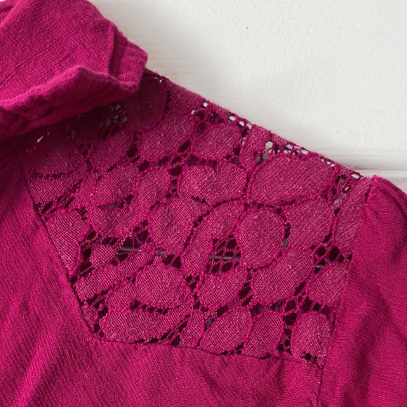 Cato fuchsia lace shoulders button down blouse - Picture 5 of 17
